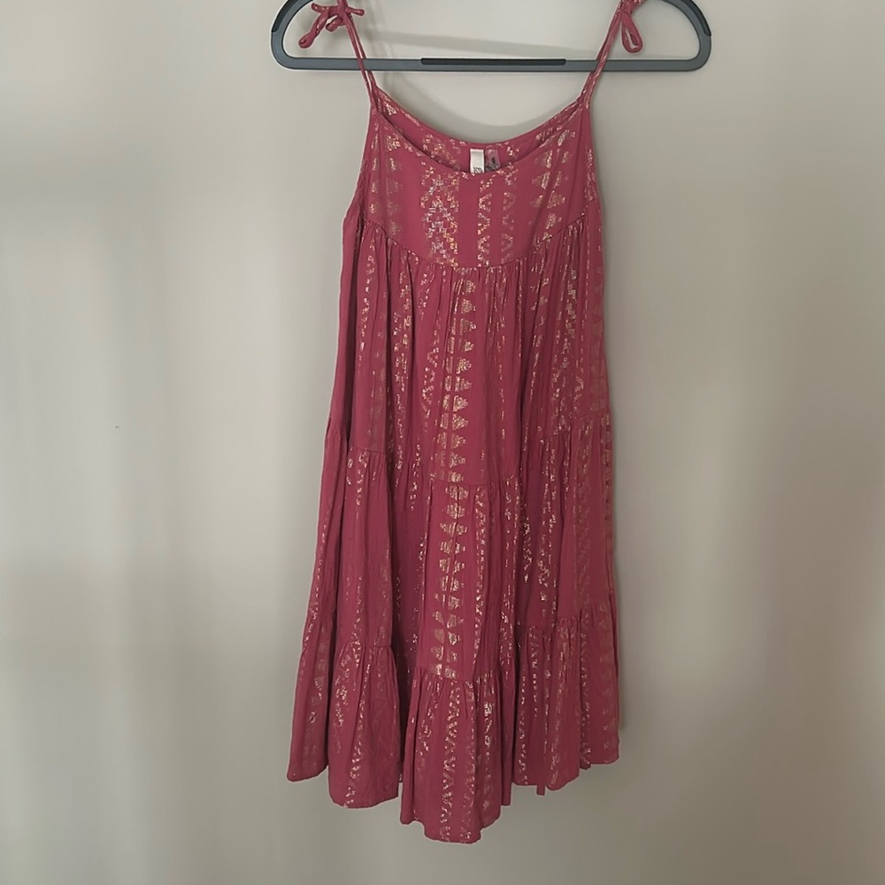 Coral summer dress with gold details